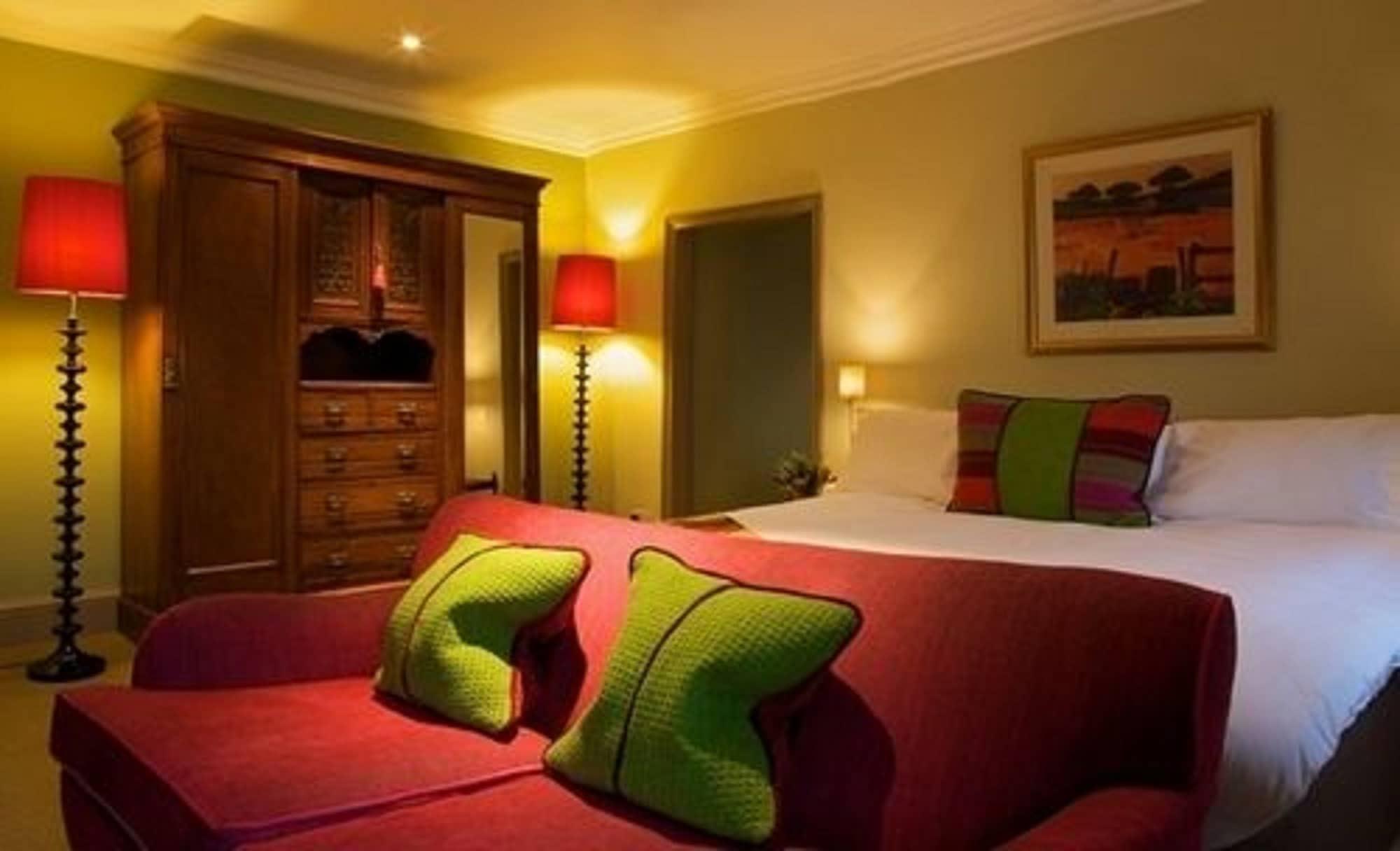 The Feathers Hotel Woodstock Extérieur photo