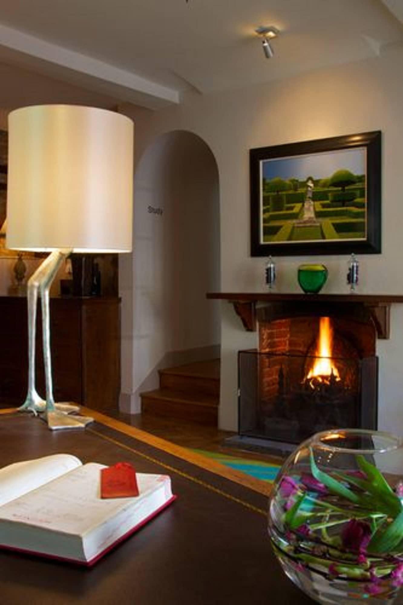 The Feathers Hotel Woodstock Extérieur photo